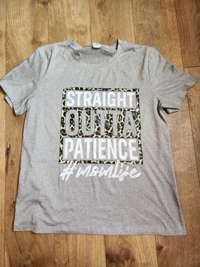Gray Graphic Tee "Straight Outta Patience" #momlife with Leopard Accent Medium